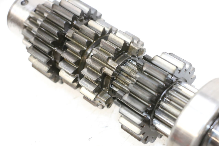 photo de BOITE DE VITESSE HONDA CBR RR FIREBLADE 900 (1992 - 1994) - Aperçu profil