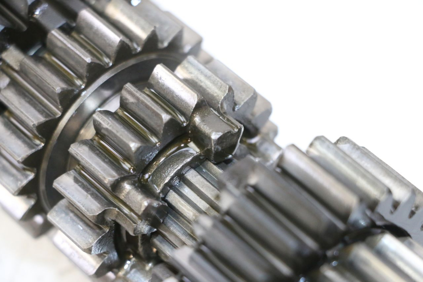 photo de BOITE DE VITESSE HONDA CBR RR FIREBLADE 900 (1992 - 1994) - Zoom état d’usage