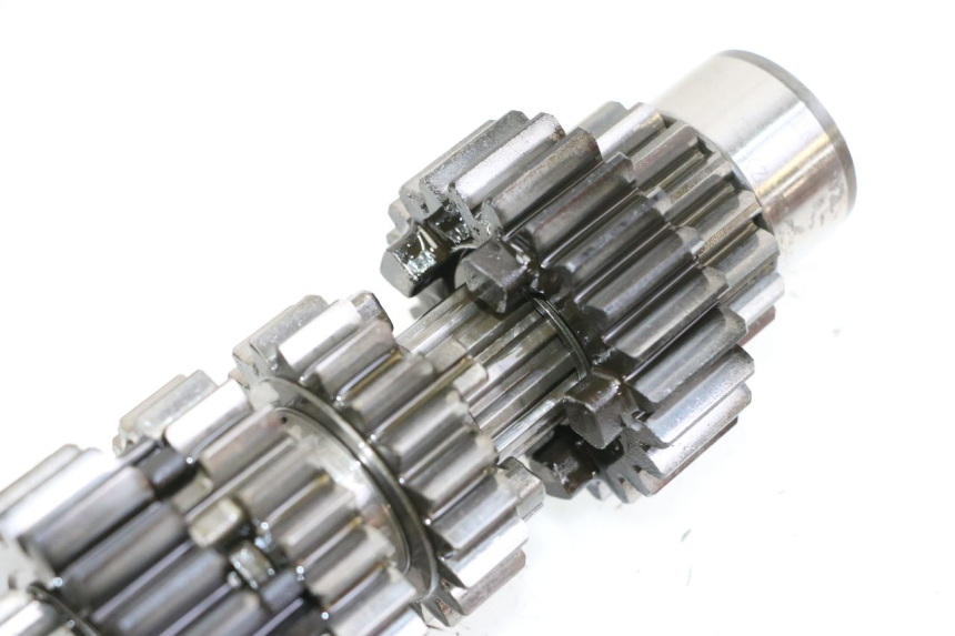 photo de BOITE DE VITESSE HONDA CBR RR FIREBLADE 900 (1992 - 1994) - Autre angle de vue