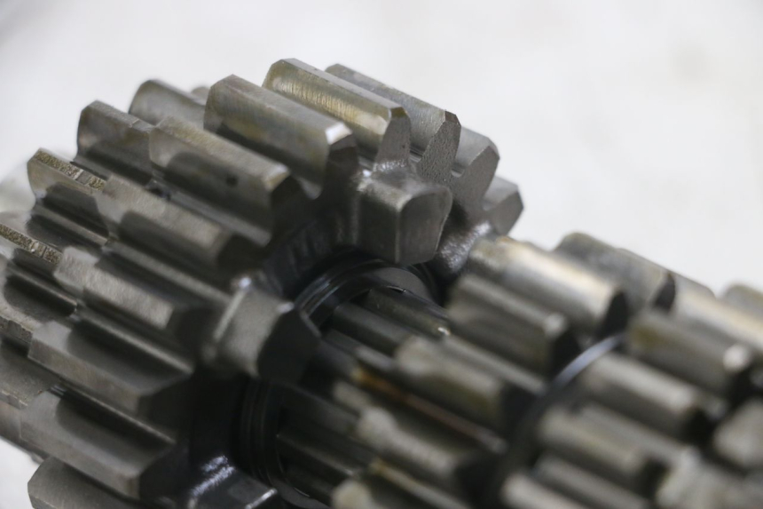 photo de BOITE DE VITESSE HONDA CBRF CBR-F PC41 600 (2011 - 2013) - État de surface