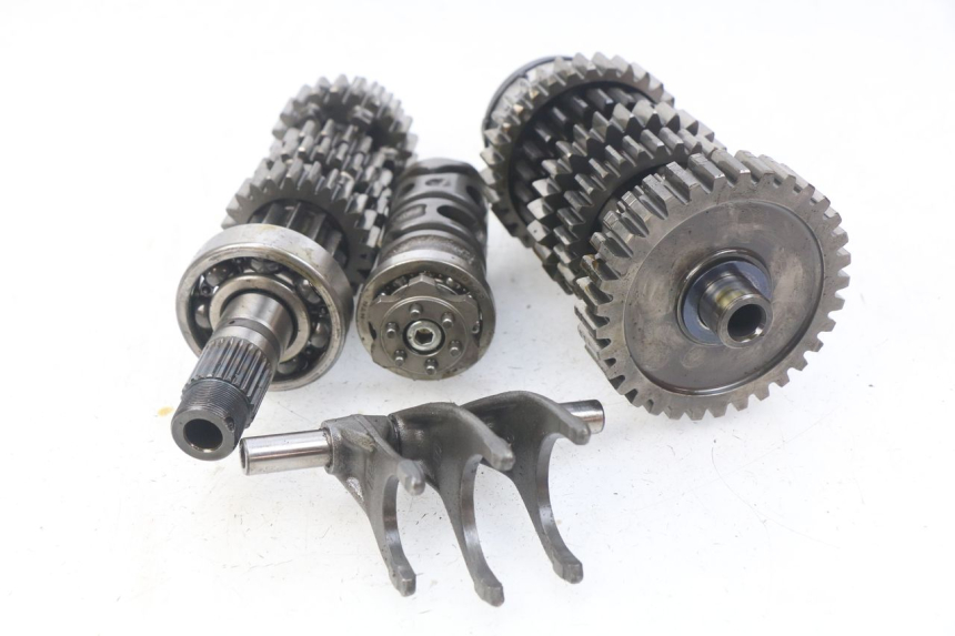 photo de BOITE DE VITESSE HONDA CBRF CBR-F PC41 600 (2011 - 2013) - Gros plan technique