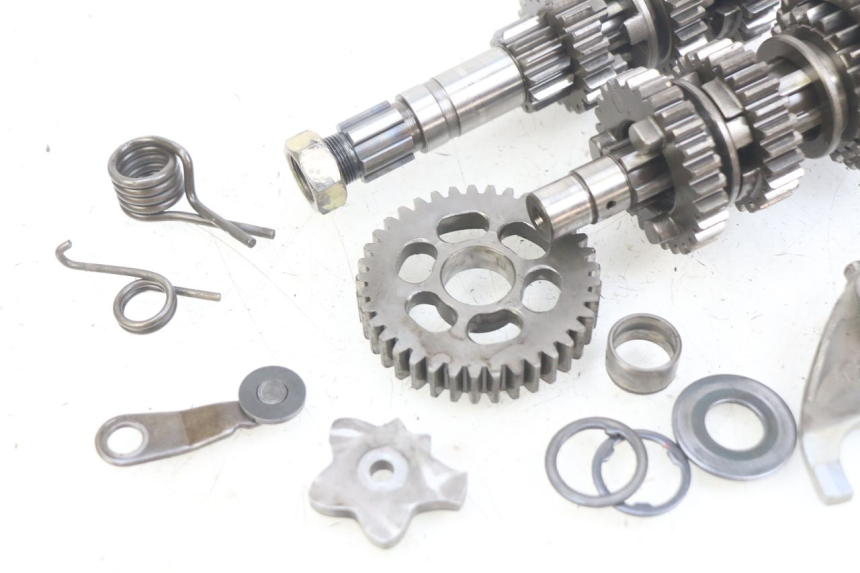 photo de BOITE DE VITESSE HONDA CM 125 (1983 - 2003) - Angle alternatif