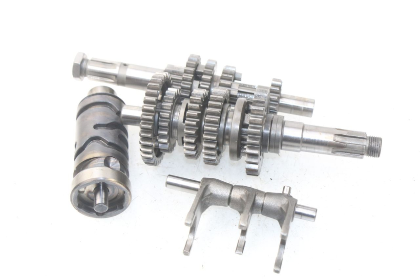 photo de BOITE DE VITESSE HYOSUNG COMET GTR 125 (2007 - 2014) - Autre angle de vue