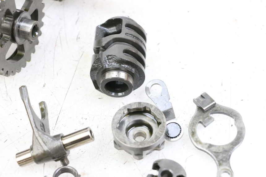 photo de BOITE DE VITESSE HONDA CRF R 250 (2020 - 2021) - Aperçu profil