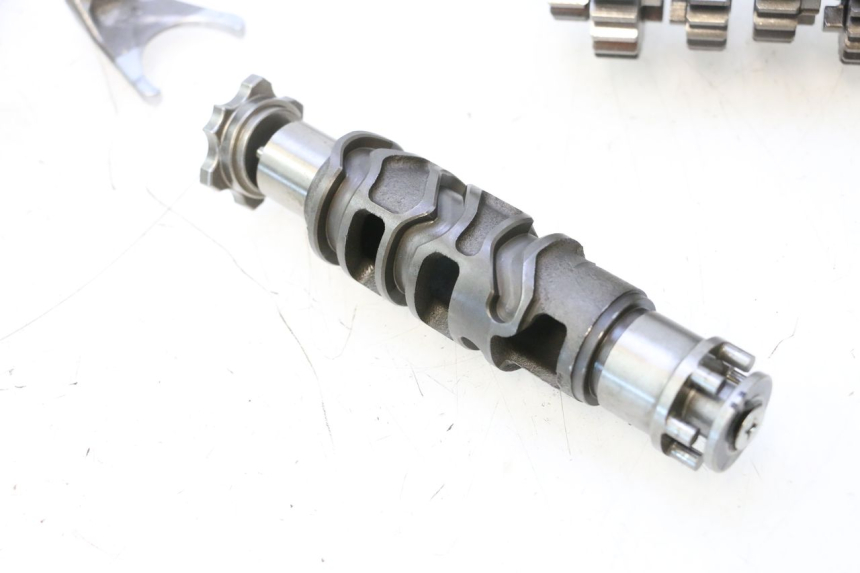 photo de BOITE DE VITESSE KAWASAKI ER-6 ER6 N 650 (2005 - 2009) - État de surface