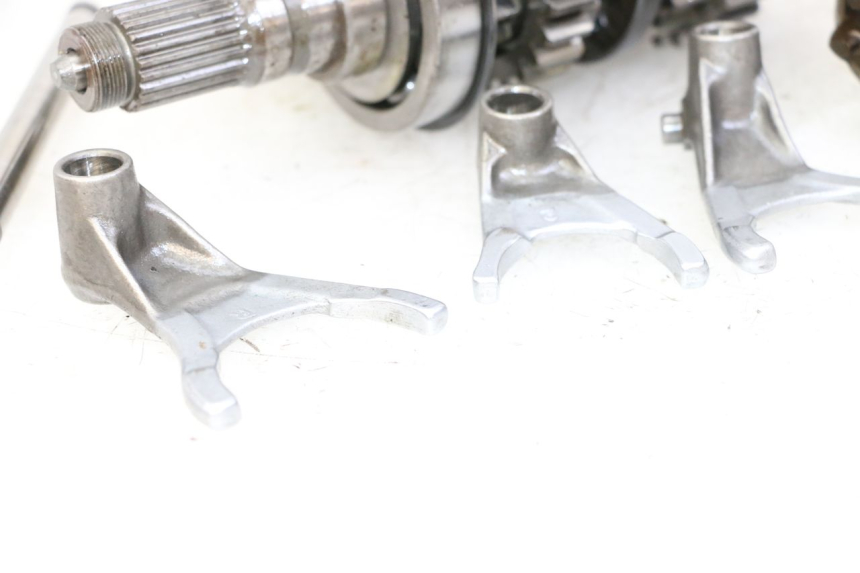 photo de BOITE DE VITESSE YAMAHA FJ 36Y 1100 (1984 - 1985) - Zoom composants