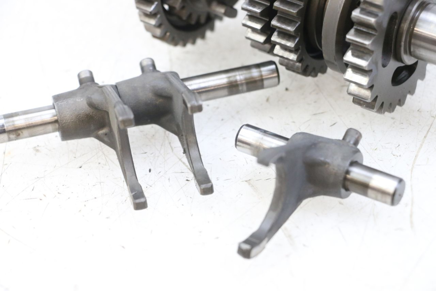 photo de Gearbox HYOSUNG GF 125 (2001 - 2005) - Détails caractéristiques