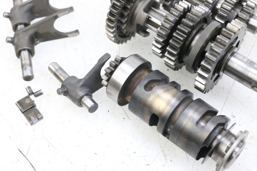 photo de Gearbox HYOSUNG GF 125 (2001 - 2005) - Angle alternatif