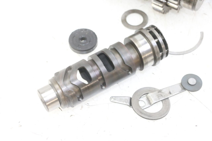 photo de BOITE DE VITESSE SUZUKI GS GSE 500 (2001 - 2003) - Focus structure