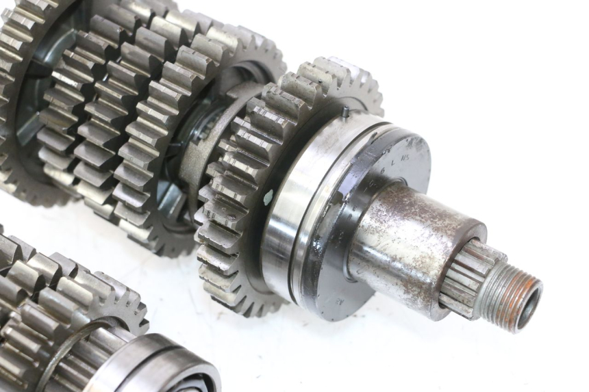 photo de BOITE DE VITESSE SUZUKI GSR 600 (2005 - 2012) - Zoom composants