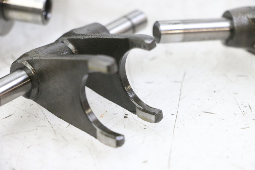 photo de BOITE DE VITESSE HYOSUNG GTR 125 (2006 - 2008) - Inspection visuelle