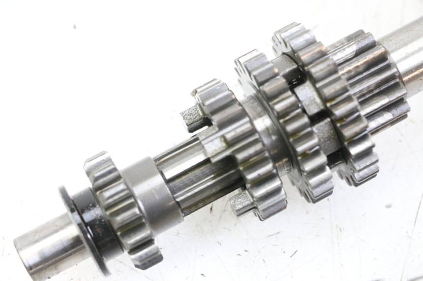 photo de BOITE DE VITESSE HYOSUNG GTR 125 (2006 - 2008) - Gros plan technique