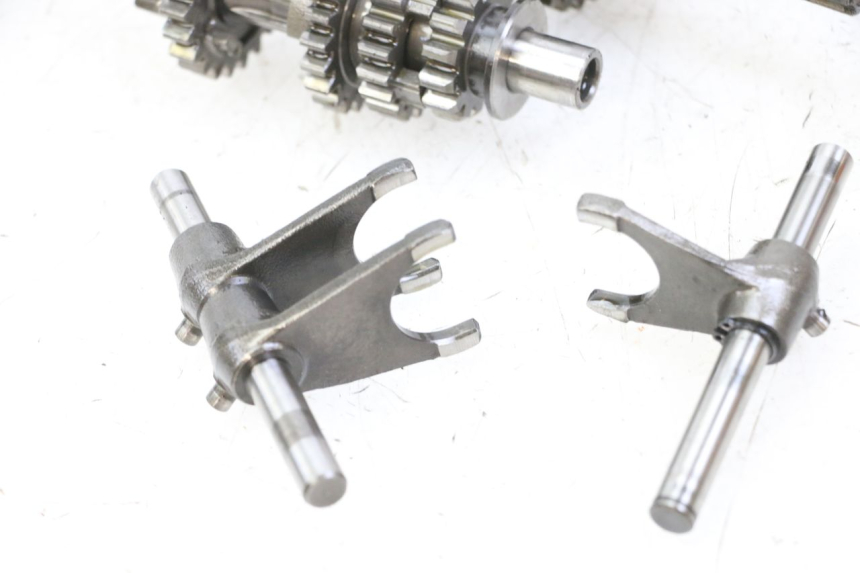 photo de BOITE DE VITESSE HYOSUNG GTR 125 (2006 - 2008) - État de surface