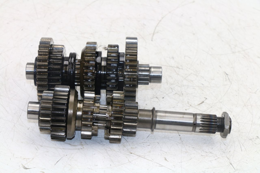 photo de BOITE DE VITESSE HONDA NTV REVERSE 650 (1993 - 1994) - Gros plan technique