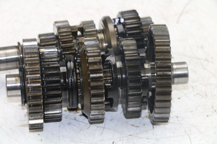 photo de BOITE DE VITESSE HONDA NTV REVERSE 650 (1993 - 1994) - Vue d’ensemble