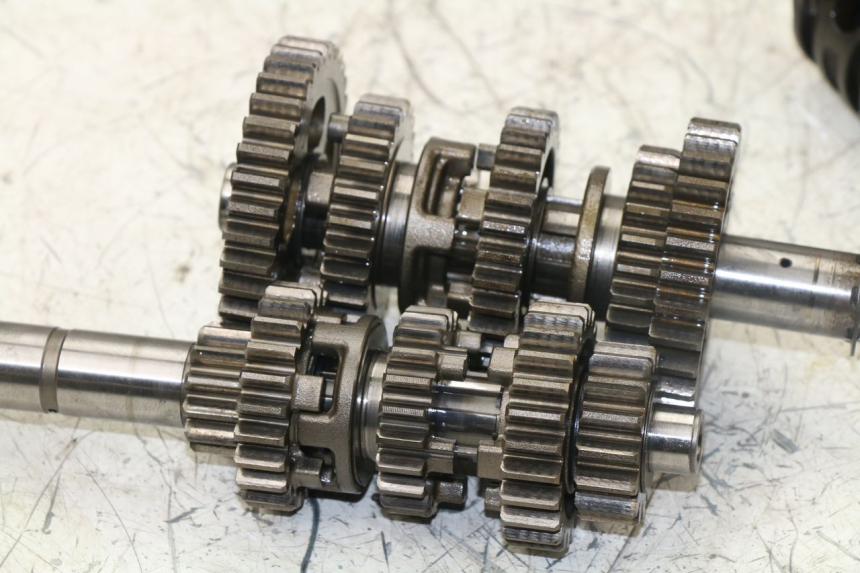 photo de BOITE DE VITESSE HONDA XLV VARADERO 125 (2000 - 2006) - Gros plan technique