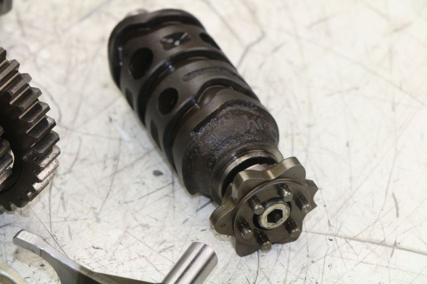 photo de BOITE DE VITESSE HONDA XLV VARADERO 125 (2000 - 2006) - État de surface