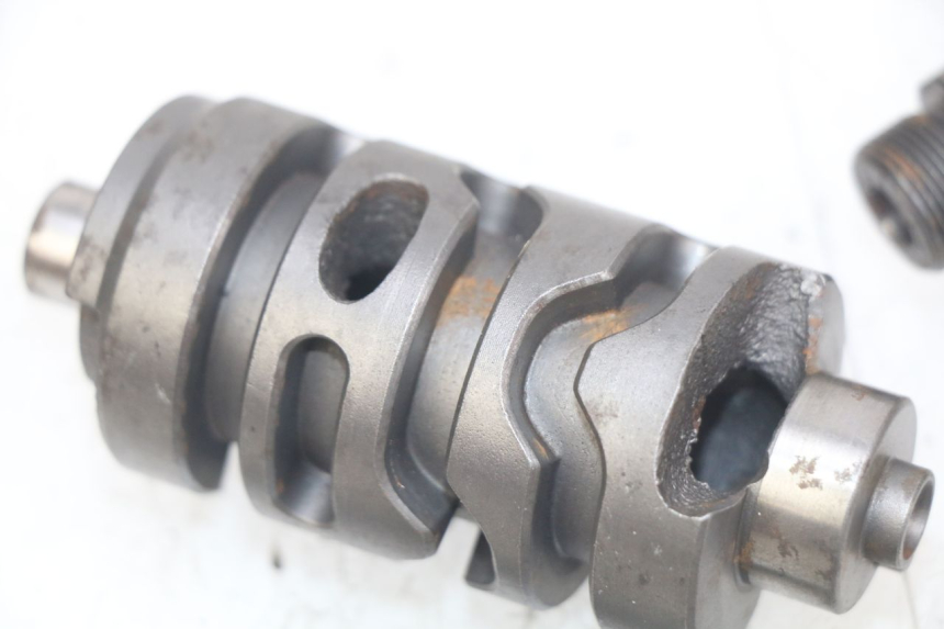 photo de BOITE DE VITESSE SYM HUSKY 125 (1999 - 2005) - Gros plan technique