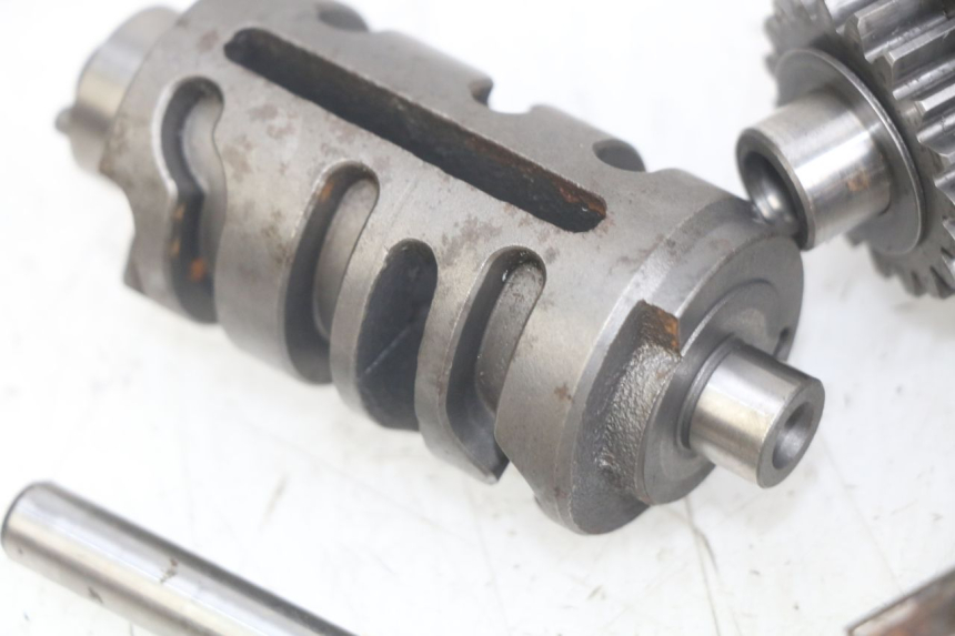 photo de BOITE DE VITESSE SYM HUSKY 125 (1999 - 2005) - Points de fixation