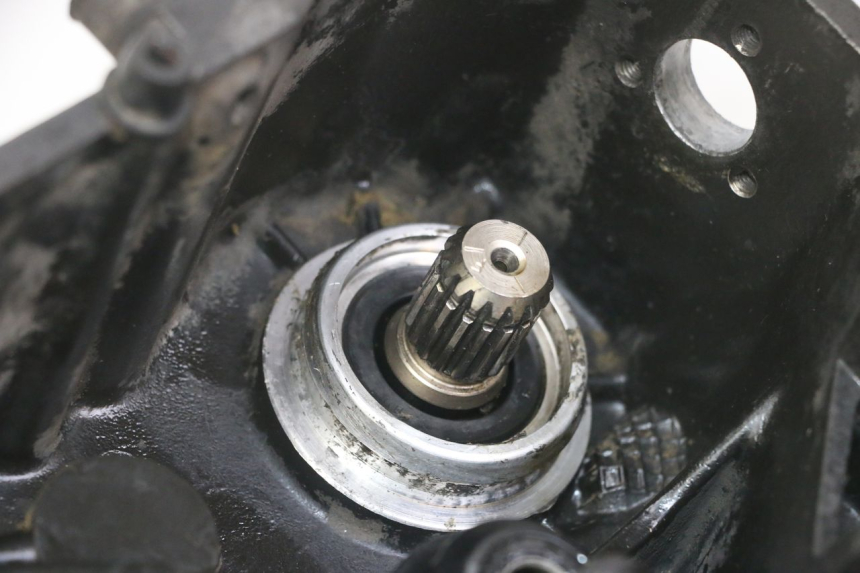 photo de BOITE DE VITESSE BMW K 75 RT 750 (1989 - 1997) - Autre angle de vue