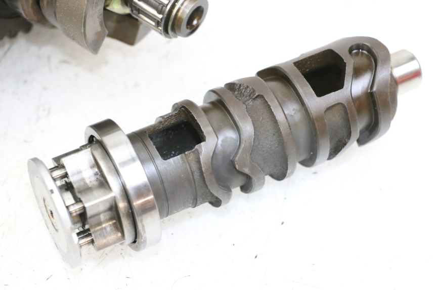 photo de BOITE DE VITESSE KAWASAKI GTR 1000 (1994 - 2004) - Vue rapprochée