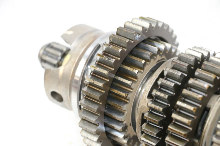 photo de BOITE DE VITESSE KAWASAKI GTR 1000 (1994 - 2004) - Zoom état d’usage