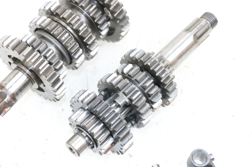 photo de BOITE DE VITESSE KAWASAKI KDX 125 (1990 - 1991) - Angle alternatif