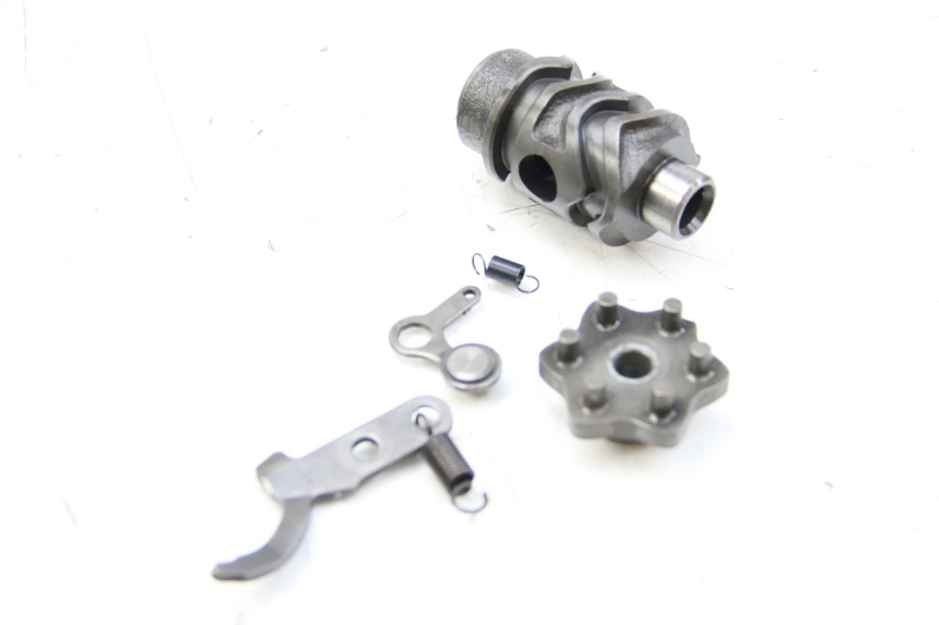 photo de BOITE DE VITESSE KAWASAKI KX 85 (2001 - 2013) - Gros plan technique