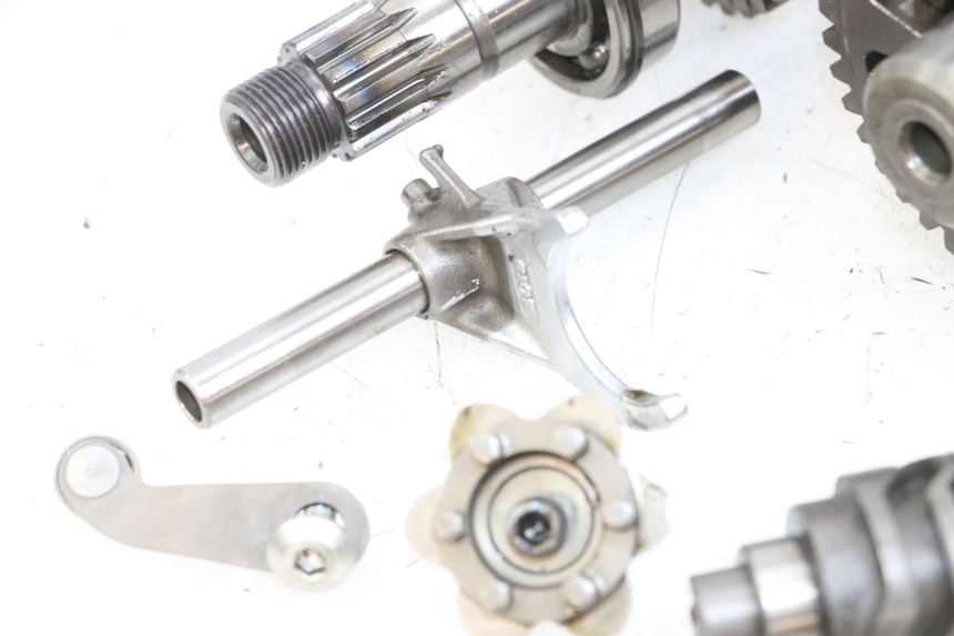 photo de BOITE DE VITESSE KAWASAKI NINJA 400 (2018 - 2023) - Focus structure