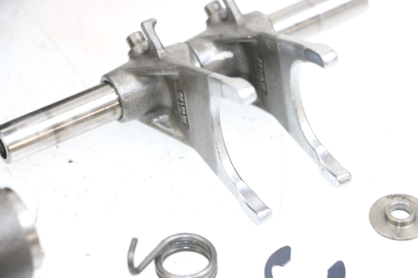 photo de BOITE DE VITESSE KAWASAKI NINJA 400 (2018 - 2023) - Aperçu profil