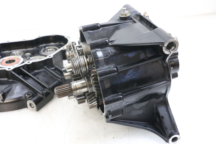 photo de BOITE DE VITESSE MOTO GUZZI NORGE 8V GT 1200 (2011 - 2016) - Gros plan technique