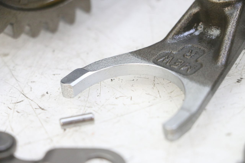 photo de BOITE DE VITESSE HONDA NTV DEAUVILLE ABS 700 (2007 - 2016) - Autre angle de vue