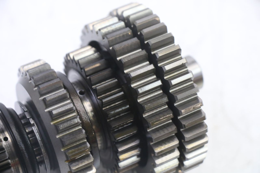 photo de BOITE DE VITESSE HONDA NTV DEAUVILLE 650 (2001 - 2006) - Vue rapprochée