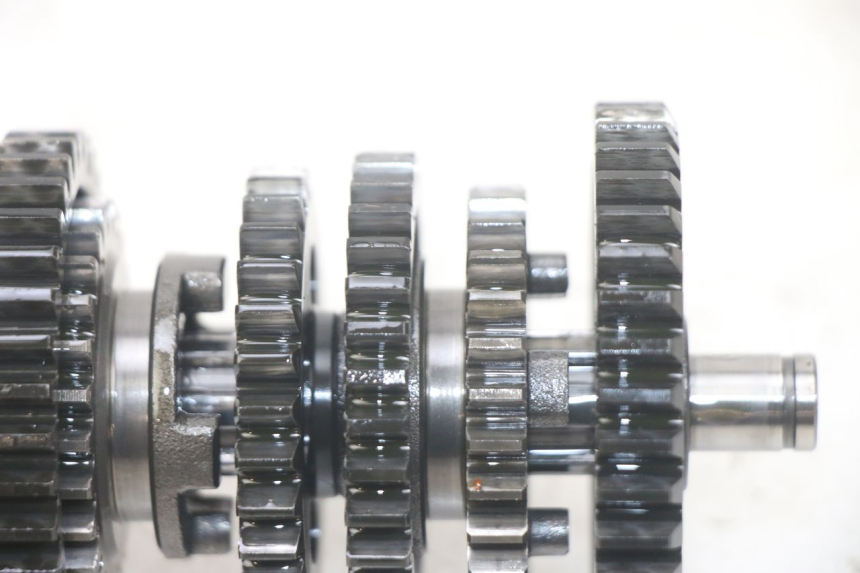 photo de BOITE DE VITESSE GILERA RK 50 (1996 - 1999) - Gros plan technique