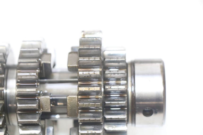 photo de BOITE DE VITESSE TRIUMPH SPRINT ST 955 (1999 - 2001) - Vue rapprochée