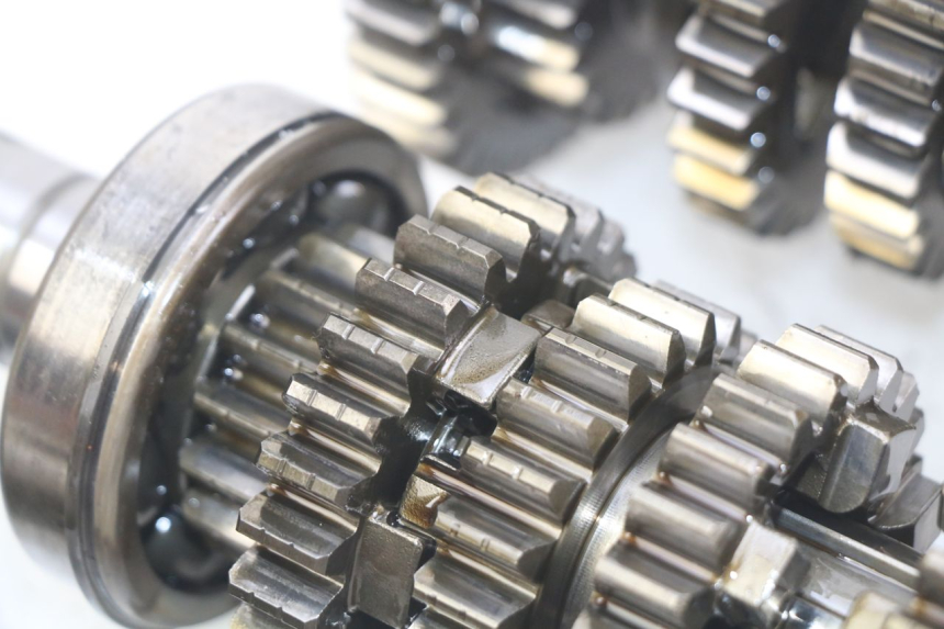 photo de BOITE DE VITESSE TRIUMPH SPRINT ST 955 (1999 - 2001) - Zoom état d’usage