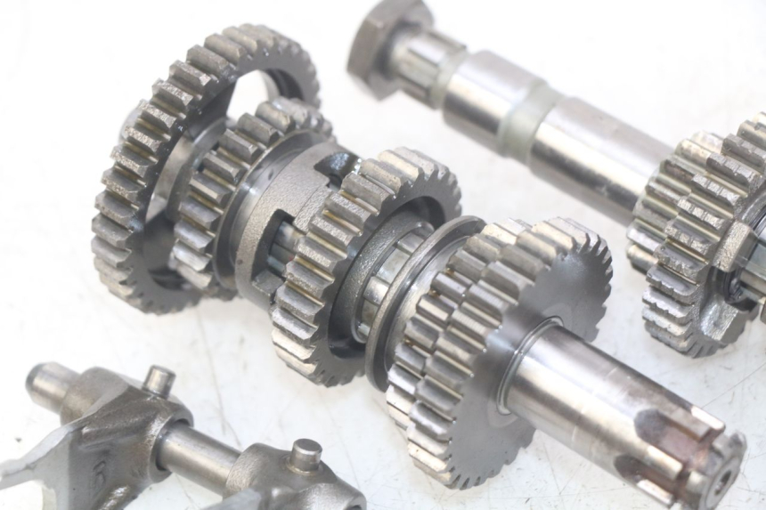 photo de BOITE DE VITESSE YAMAHA SR 125 (1982 - 2003) - Détails caractéristiques