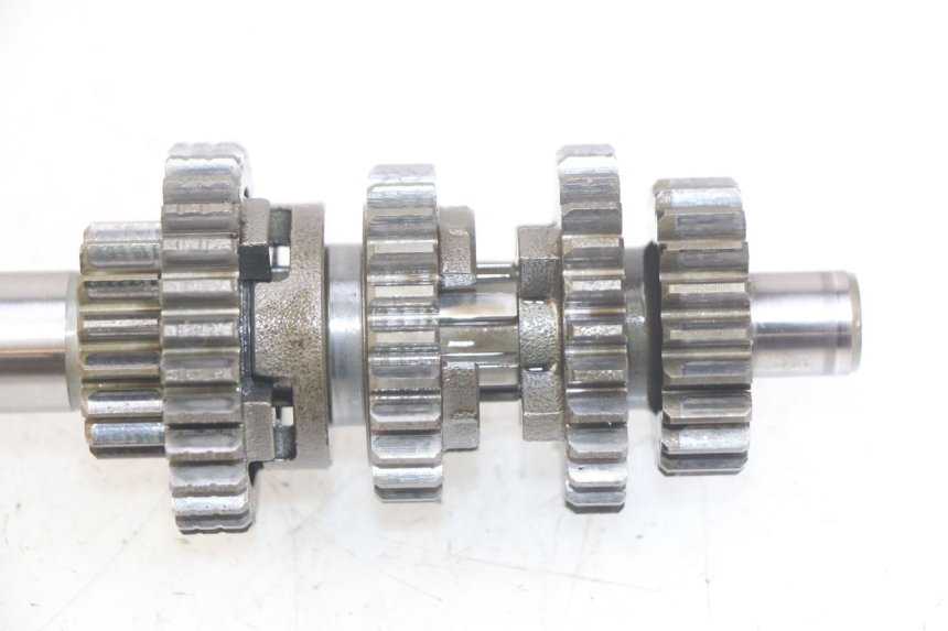 photo de BOITE DE VITESSE YAMAHA SR 125 (1982 - 2003) - Gros plan technique