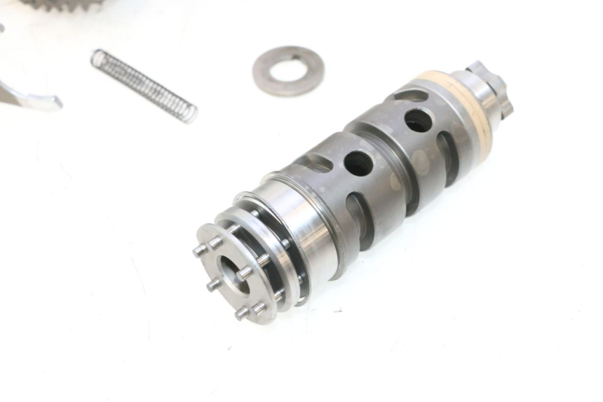 photo de BOITE DE VITESSE DUCATI SS IE DS CARENEE 1000 (2002 - 2006) - Angle alternatif