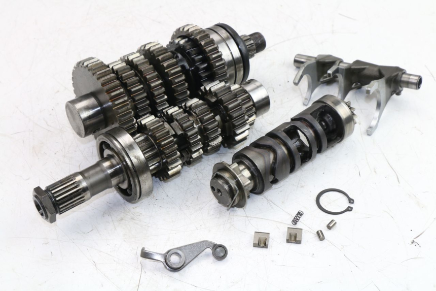 photo de BOITE DE VITESSE SUZUKI GSF S BANDIT ABS 650 (2005 - 2006) - Vue principale