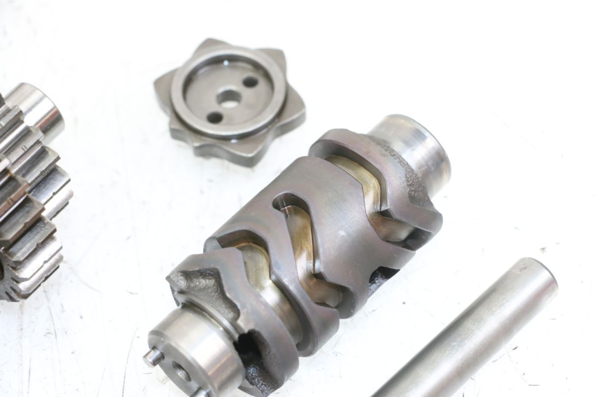 photo de BOITE DE VITESSE SUZUKI SV S 650 (1999 - 2002) - Vue produit