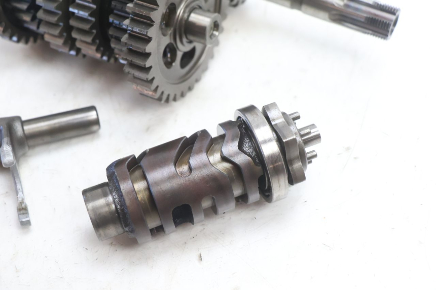 photo de BOITE DE VITESSE SUZUKI SV S 650 (1999 - 2002) - Points de fixation