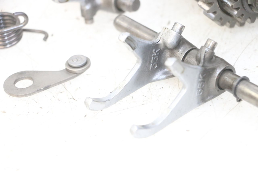 photo de BOITE DE VITESSE YAMAHA TDR DELTABOX 125 (1997 - 2003) - État de surface