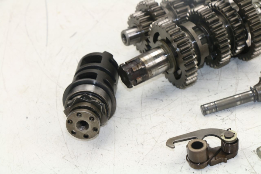 photo de BOITE DE VITESSE YAMAHA VIRAGO 125 (1996 - 2003) - Zoom composants