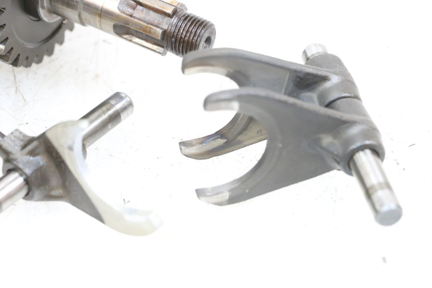 photo de BOITE DE VITESSE SUZUKI VL INTRUDER 125 (2004 - 2007) - Détail de la pièce