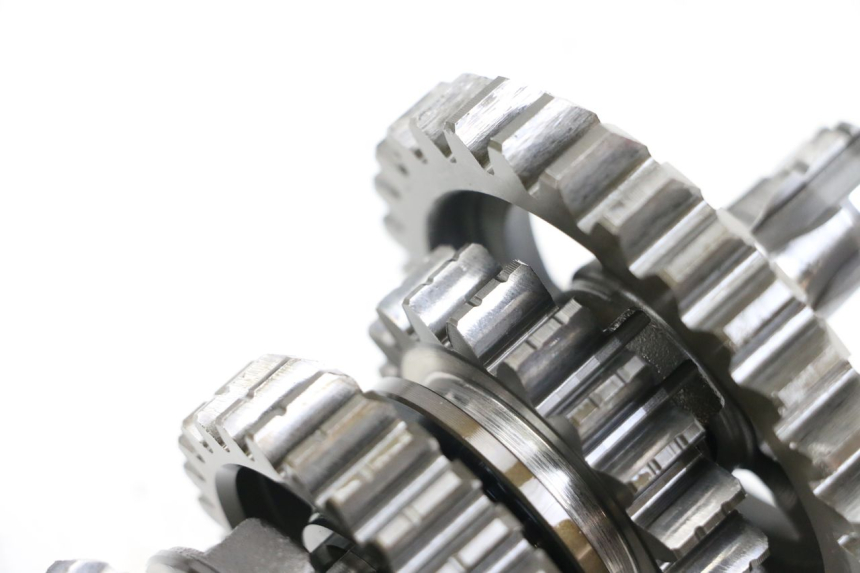 photo de BOITE DE VITESSE SUZUKI VL INTRUDER 125 (2004 - 2007) - Autre angle de vue