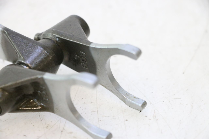 photo de BOITE DE VITESSE HONDA XLV VARADERO 125 (2007 - 2012) - Points de fixation