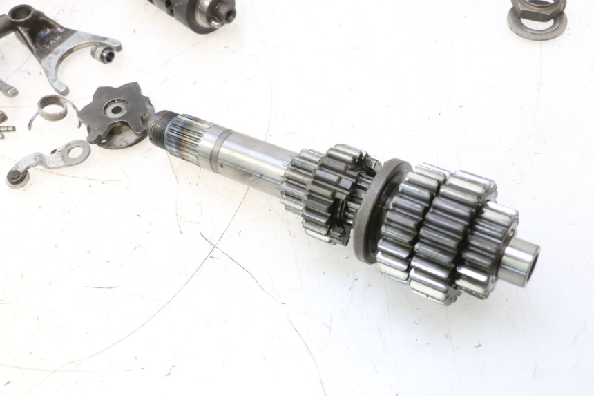 photo de BOITE DE VITESSE HONDA XRV AFRICA TWIN 750 (1990 - 1992) - Détails caractéristiques