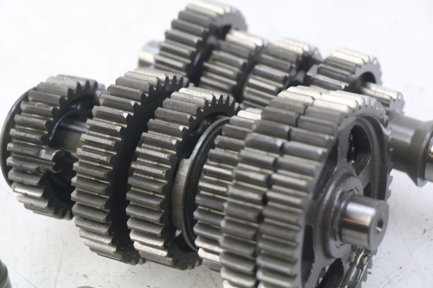 photo de BOITE DE VITESSE YAMAHA XV VIRAGO 750 (1984 - 1998) - Vue rapprochée