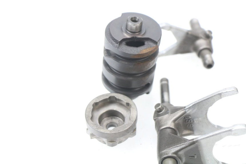 photo de BOITE DE VITESSE YAMAHA YZ 125 (1998 - 2005) - Angle alternatif